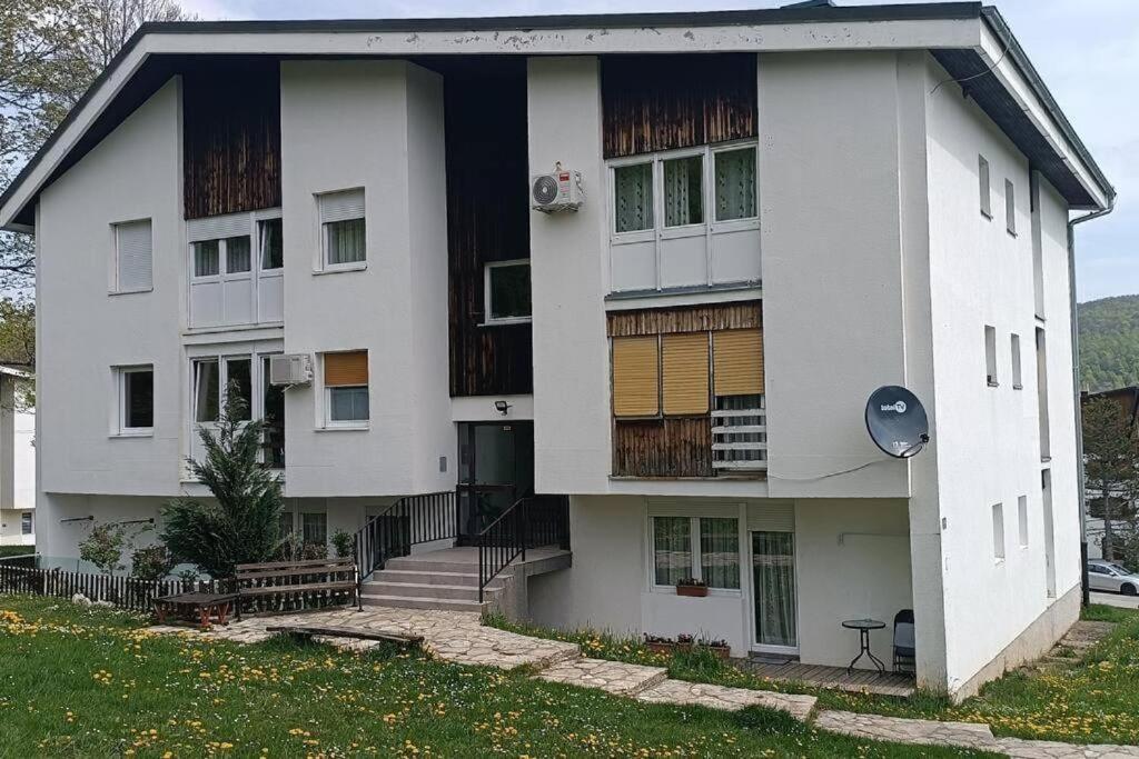 Plitvice Apartment Plitvička Jezera Εξωτερικό φωτογραφία